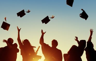 Uroczyste rozdanie dyplomów dla absolwentów Instytutu Inżynierii Technicznej