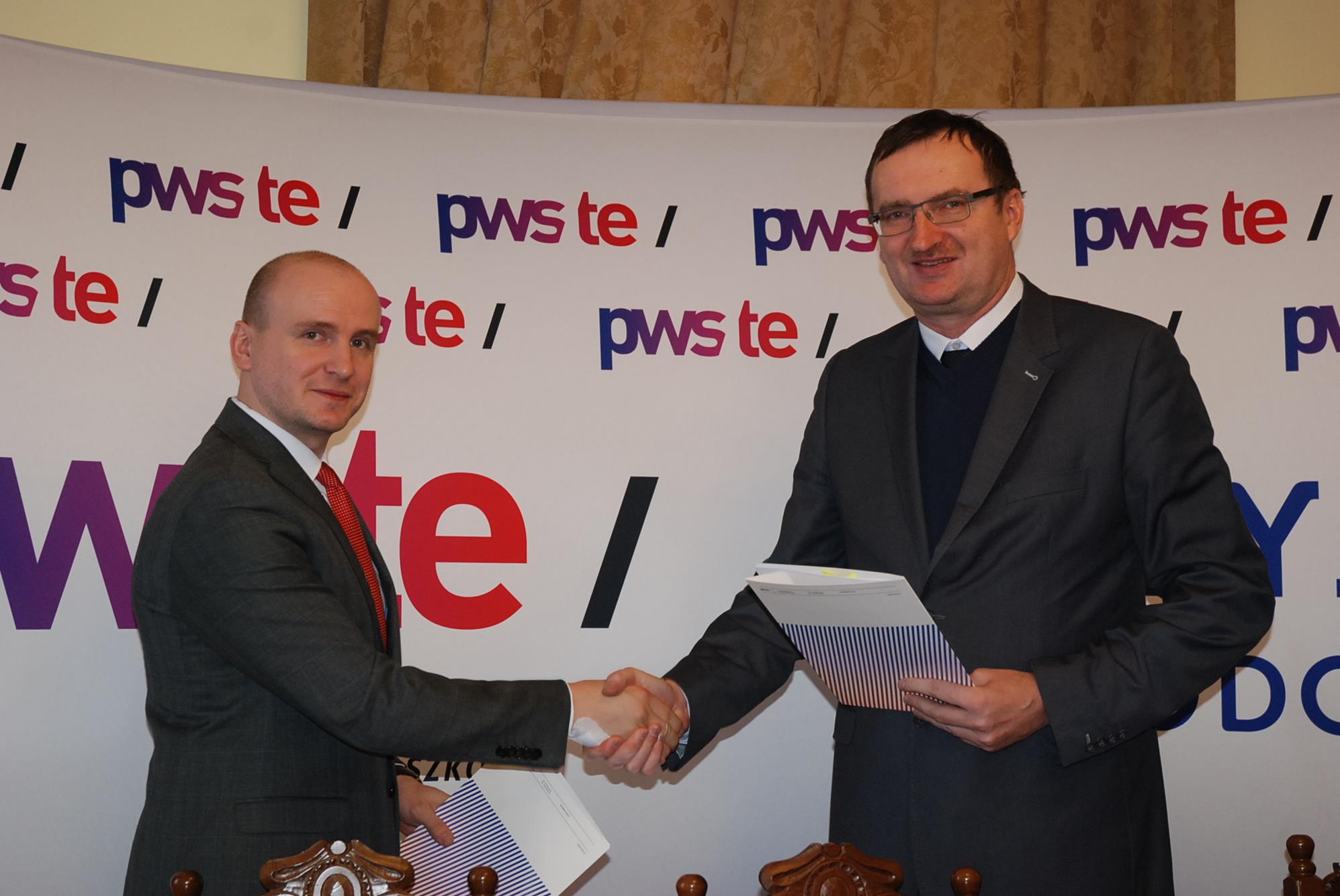 Zespół Szkół Innowacyjnych W Jarosławiu Podpisanie umowy współpracy z Zespołem Szkół Innowacyjnych w Jarosławiu