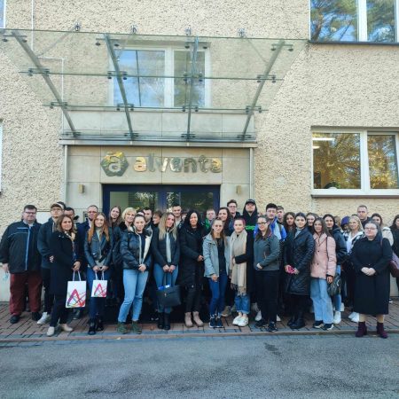 Wyjazd studyjny studentów wydziału Ekonomii i Zarządzania do spółki Alventa S.A. w Alwerni
