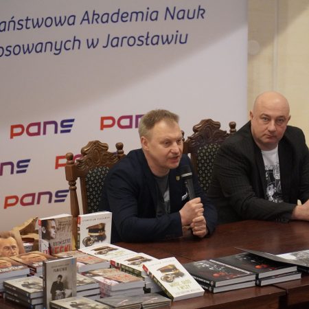 Relacja z konferencji „Chcieli nas zakopać! Nie wiedzieli, że jesteśmy Ziarnem…”