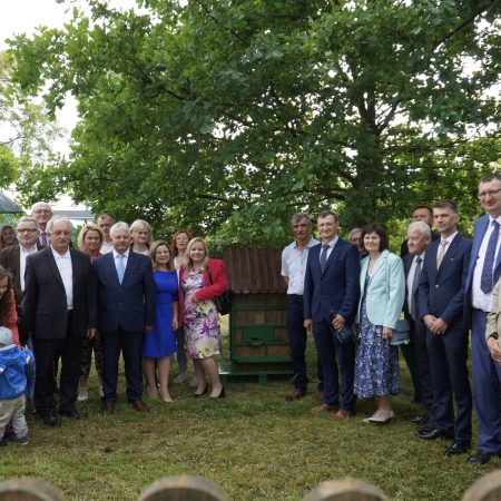 Relacja z konferencji i otwarcia Pasieki Akademickiej