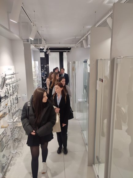gallery