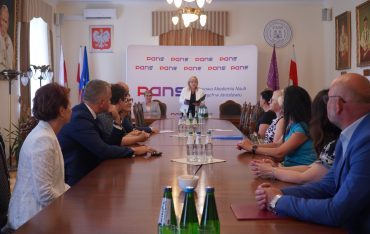 Podpisanie porozumień o współpracy z jarosławskimi szkołami i przedszkolami