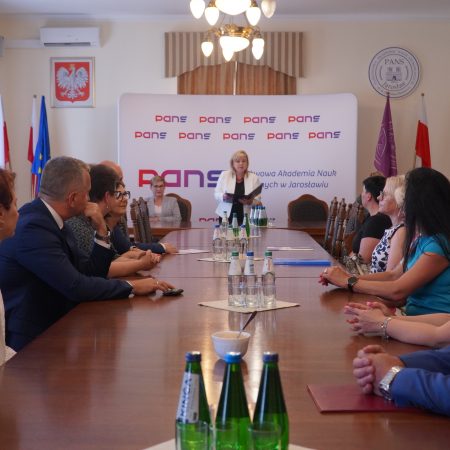 Podpisanie porozumień o współpracy z jarosławskimi szkołami i przedszkolami