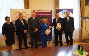 Porozumienie pomiędzy naszą Uczelnią a Starostwem Powiatu Jarosławskiego