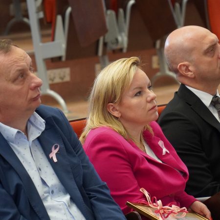 Różowy Październik – sympozjum naukowo-szkoleniowe