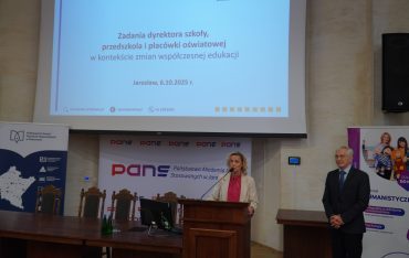 Powiatowa konferencja dla dyrektorów szkół, przedszkoli i placówek oświatowych