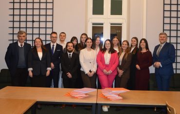 Obrona prac dyplomowych na kierunku logistyka i spedycja