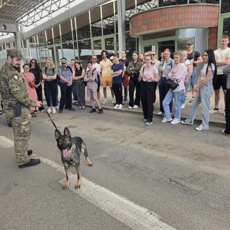 20260506 103917 Wizyta studyjna w Placówce Straży Granicznej Medyka studentów III roku kierunku bezpieczeństwo wewnętrzne