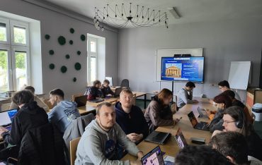 Spotkanie środowiska ISP i ICT podczas RIPE 92 w Jarosławiu