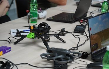 Szkolenie na pilota dronów