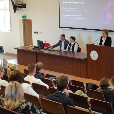 DSC08079 Spotkanie adaptacyjne dla studentów pierwszego roku Wydziału Ekonomii i Zarządzania